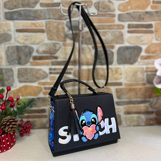 Crossbody con diseño.