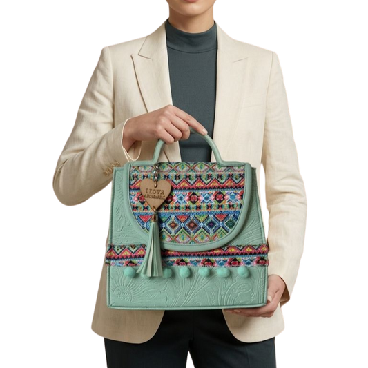 Bolsa Artesanal Verde Menta Bordado Geométrico | Bolso 3 en 1 Mochila y Crossbody