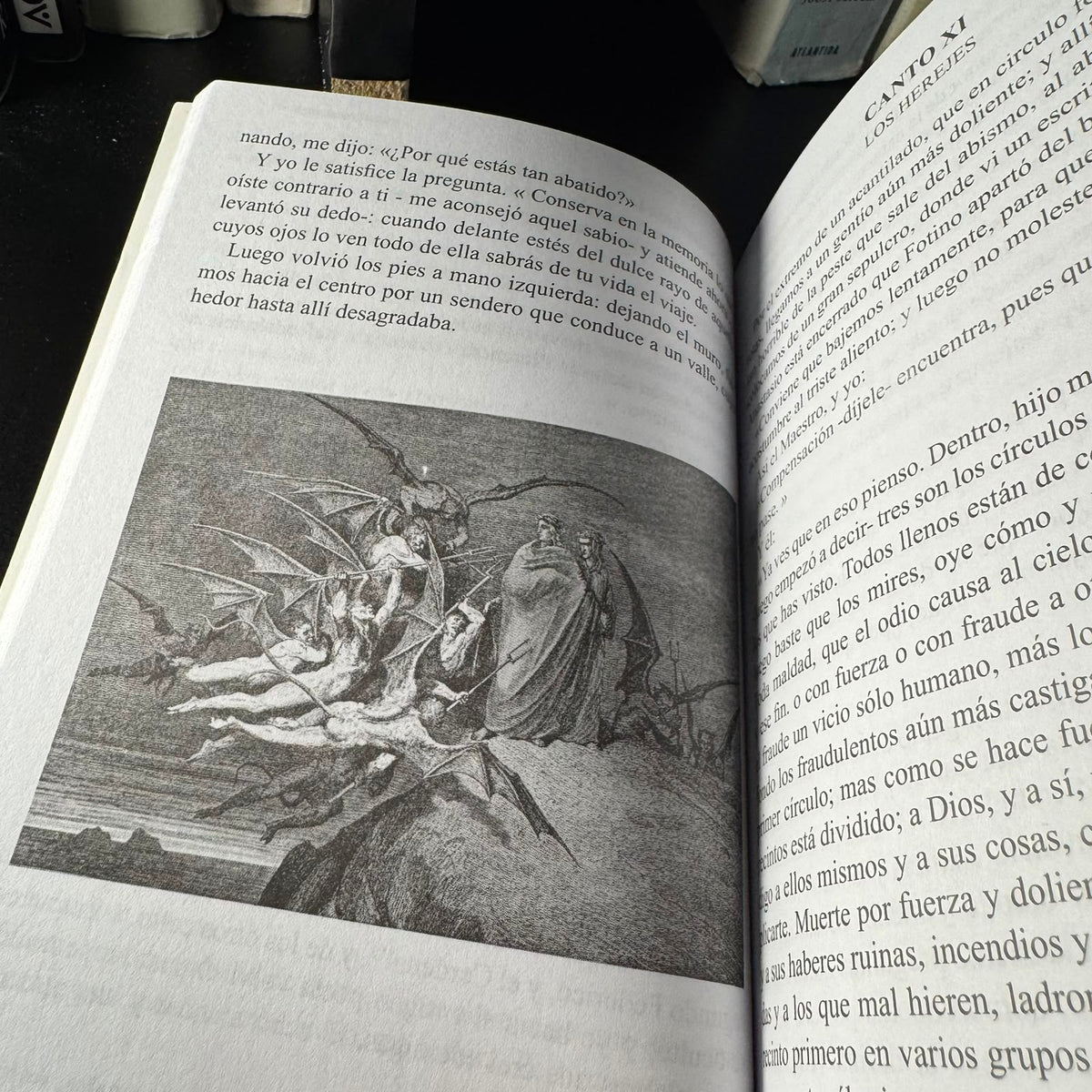 La Divina Comedia - Dante Alighieri | Libro en Español