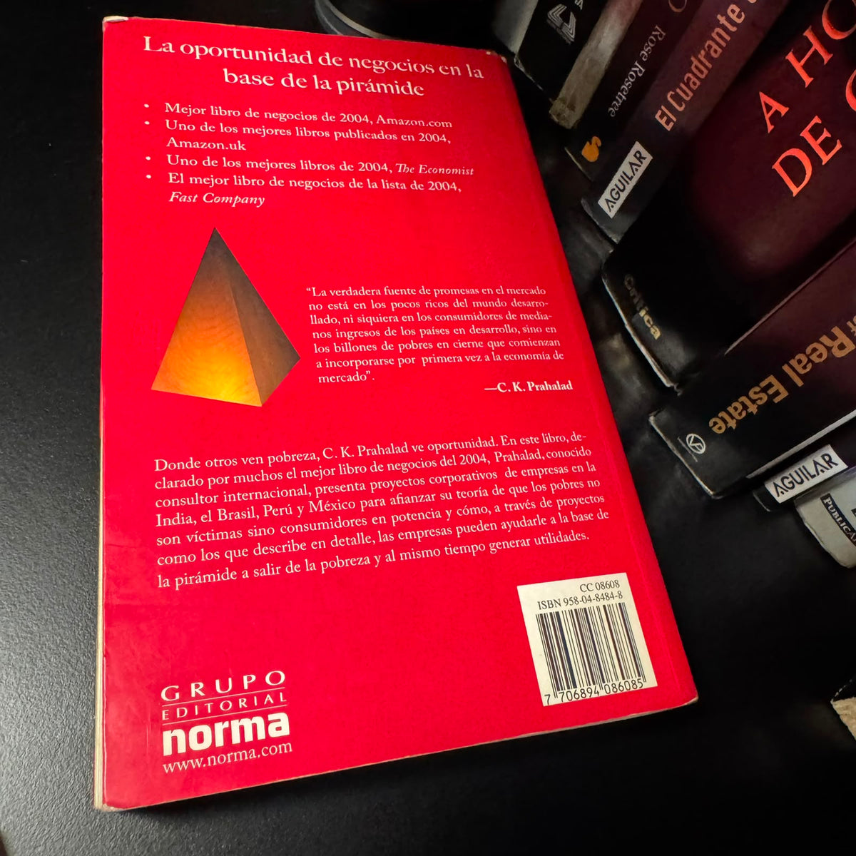 La Oportunidad de Negocios en la Base de la Pirámide - C.K. Prahalad | Libro en Español