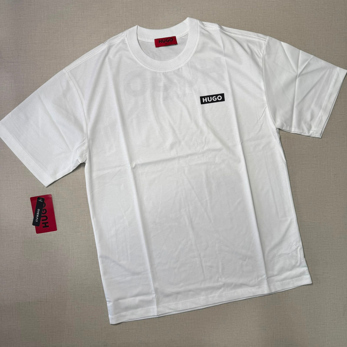 Playera Casual Cuello Redondo Blanca Oversize - Talla S | Ropa de Caballero
